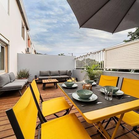 Le Cocon Retro-Chic A La Capitale Apartment Saint-Denis Bagian luar foto