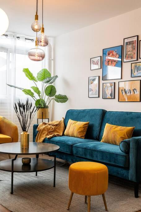 Le Cocon Retro-Chic A La Capitale Apartment Saint-Denis Bagian luar foto